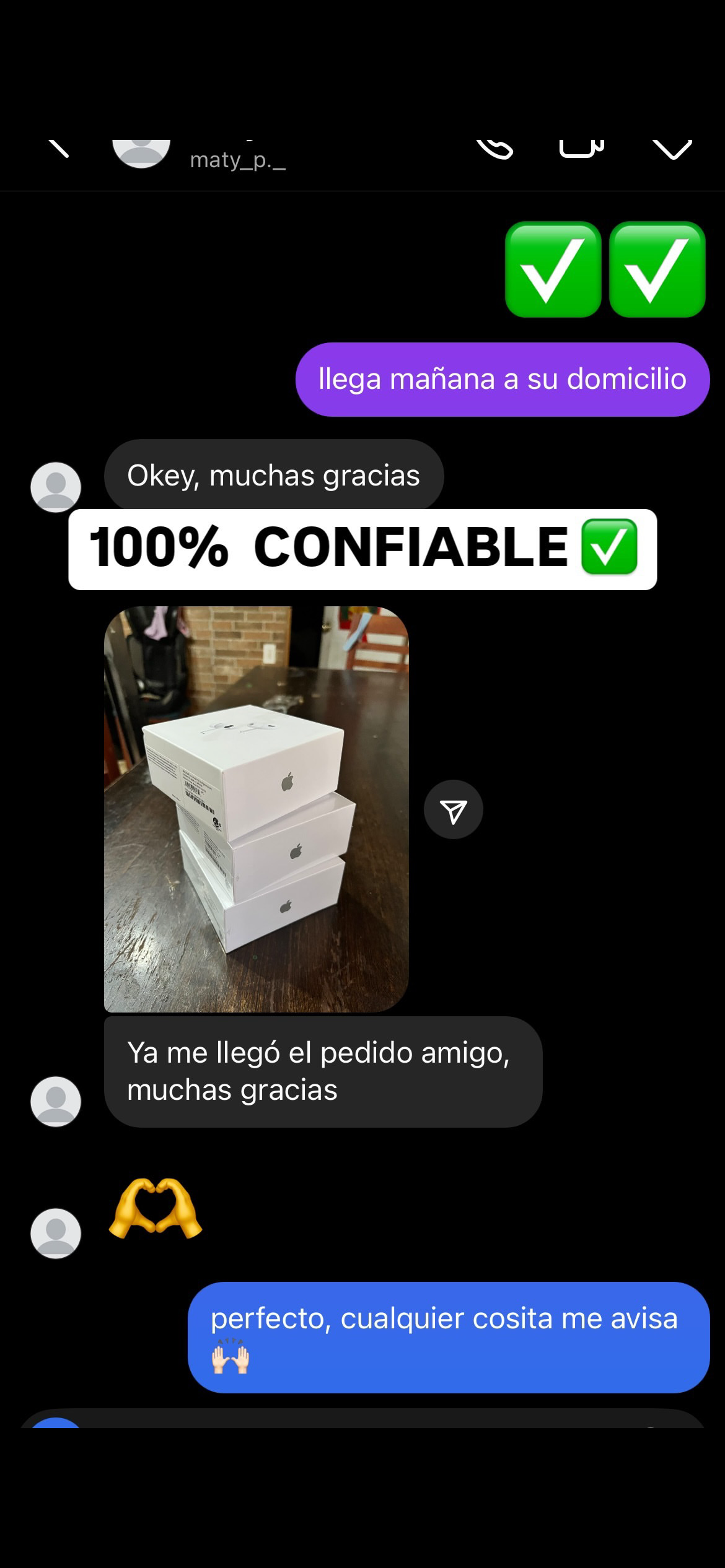 Foto de cliente feliz