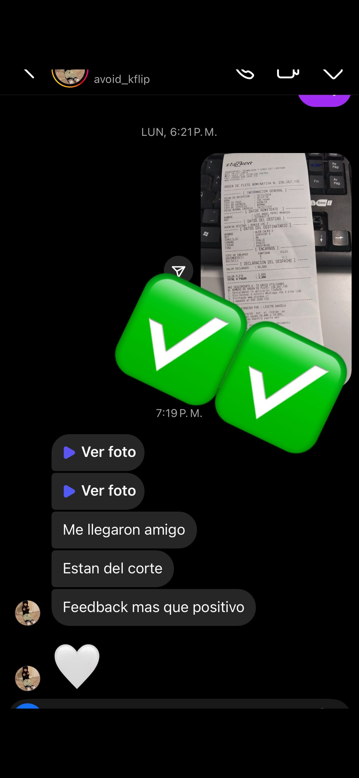 Foto de cliente feliz